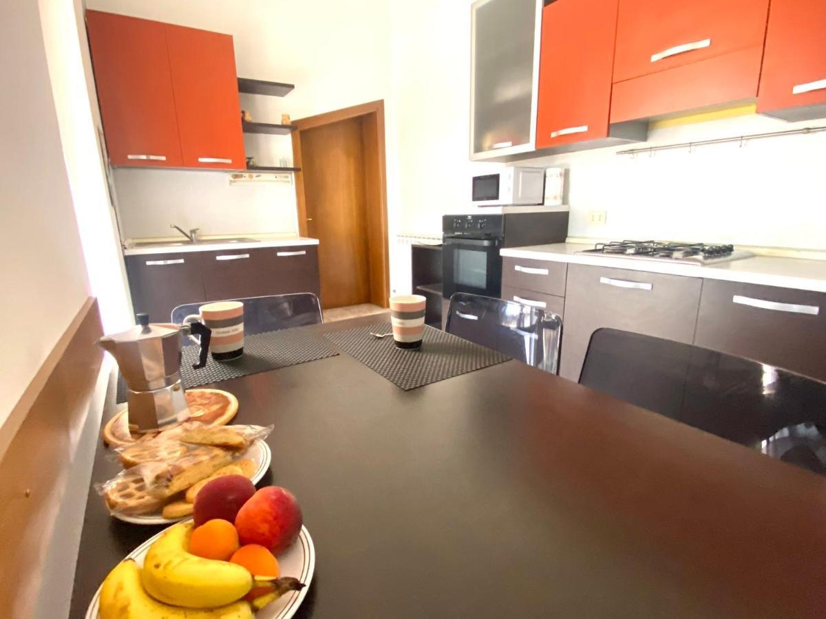 Hotel Casa Fanny à Castelnuovo del Garda Extérieur photo